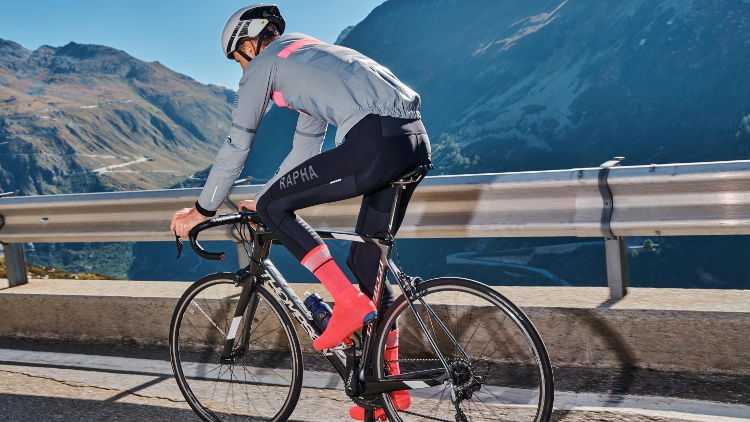 Rapha Gets on the fast track with EFI Optitex 3D.