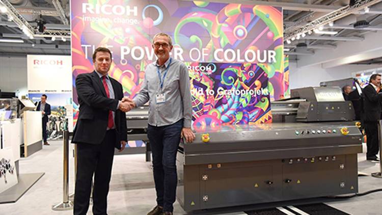 Grafoprojekt Expands Production Horizon with Europe’s First Ricoh Pro T7210.