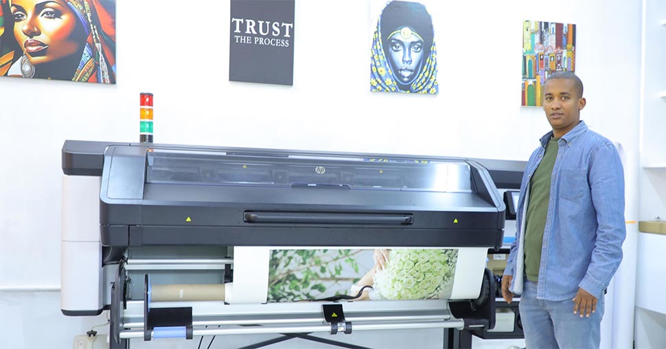 Meron Printing Trade sets new benchmark with HP Latex 800W.